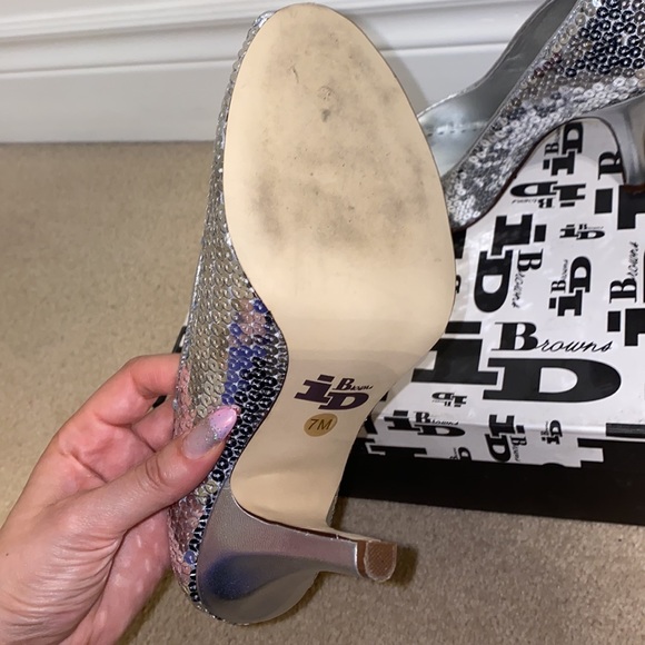 Woman heels - Picture 4 of 5